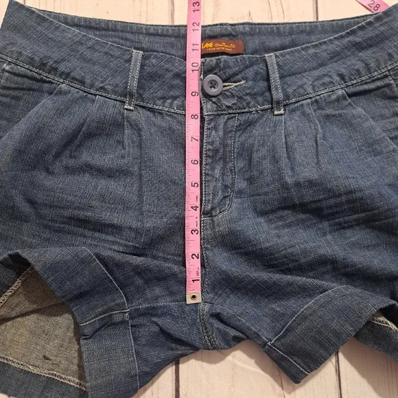 LEE One True Fit Lower On The Waist Shorts Size 12 M - Picture 5 of 10